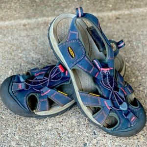 Keen Newport Women’s size 11